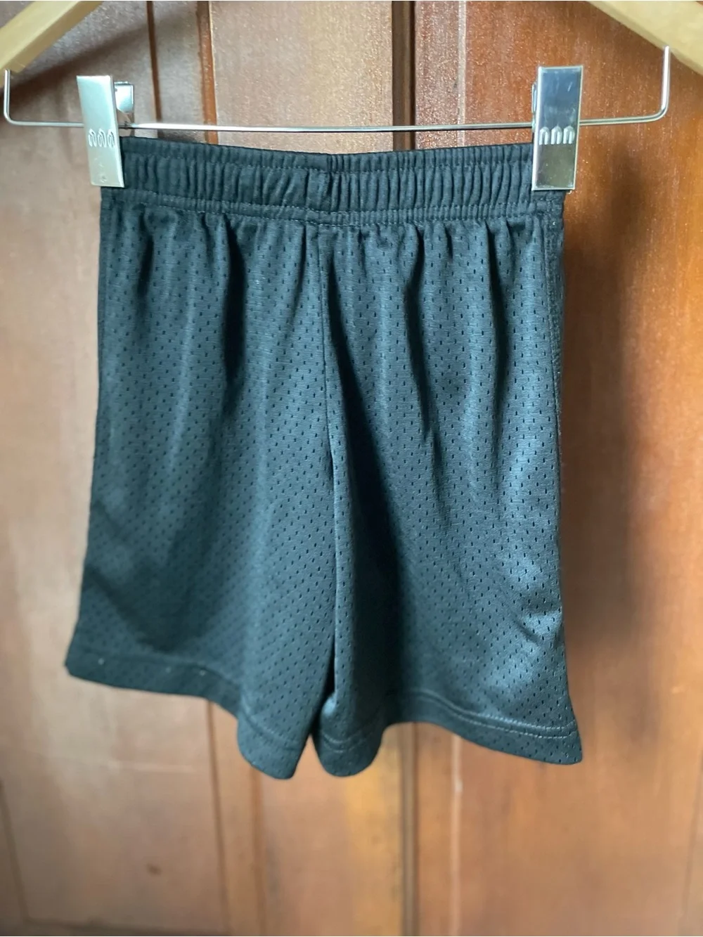 Nike boys size 6 black athletic shorts